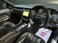USED 2017 67 LAND ROVER RANGE ROVER 3.0 V6 Vogue SE Auto 4WD Euro 6 (s/s) 5dr * Opening Panoramic Roof *