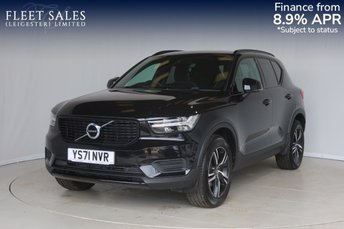2022 VOLVO XC40