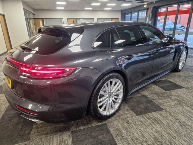 View our PORSCHE PANAMERA