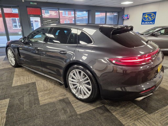 View our PORSCHE PANAMERA