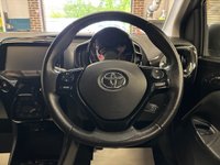 USED 2018 18 TOYOTA AYGO 1.0 VVT-i x-press Hatchback 5 Door Petrol Manual Black Euro 6  REVERSE CAM+PRIV GLASS+AUX