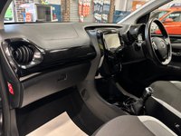 USED 2018 18 TOYOTA AYGO 1.0 VVT-i x-press Hatchback 5 Door Petrol Manual Black Euro 6  REVERSE CAM+PRIV GLASS+AUX