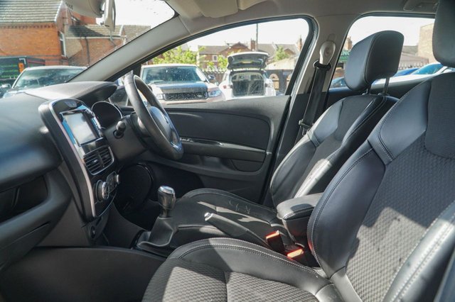View our RENAULT CLIO