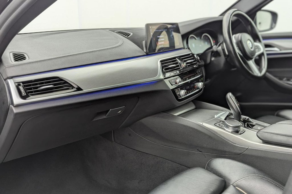 USED 2018 18 BMW 5 SERIES 2.0 520i GPF M Sport Saloon 4dr Petrol Auto Euro 6 (s/s) (184 ps) Sat Nav, Full Leather, Cruise