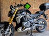 USED 2023 73 BMW R 1250 R SE. TRIPLE BLACK. ONLY 209 MILES. TOP BOX. JUST HAD A BMW SERVICE TOO. Genuine, very low mileage
