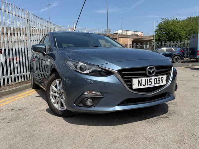 View our Mazda Mazda3 range