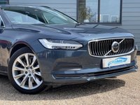 USED 2021 21 VOLVO V90 2.0 B4 MHEV Momentum Estate 5dr Diesel Hybrid Auto Euro 6 (s/s) (197 ps) REVERSE CAMERA-HEATED LEATHER SEATS