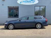 USED 2021 21 VOLVO V90 2.0 B4 MHEV Momentum Estate 5dr Diesel Hybrid Auto Euro 6 (s/s) (197 ps) REVERSE CAMERA-HEATED LEATHER SEATS