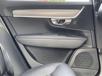 USED 2021 21 VOLVO V90 2.0 B4 MHEV Momentum Estate 5dr Diesel Hybrid Auto Euro 6 (s/s) (197 ps) REVERSE CAMERA-HEATED LEATHER SEATS
