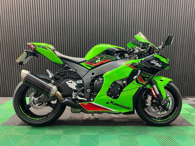 View our KAWASAKI NINJA ZX-10R