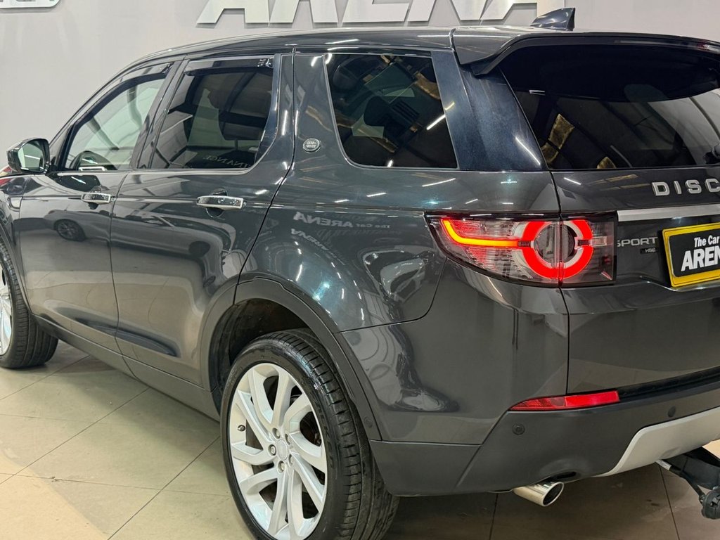 USED 2017 17 LAND ROVER DISCOVERY SPORT 2.0 TD4 HSE Luxury SUV 5dr Diesel Auto 4WD Euro 6 (s/s) (180 ps) 