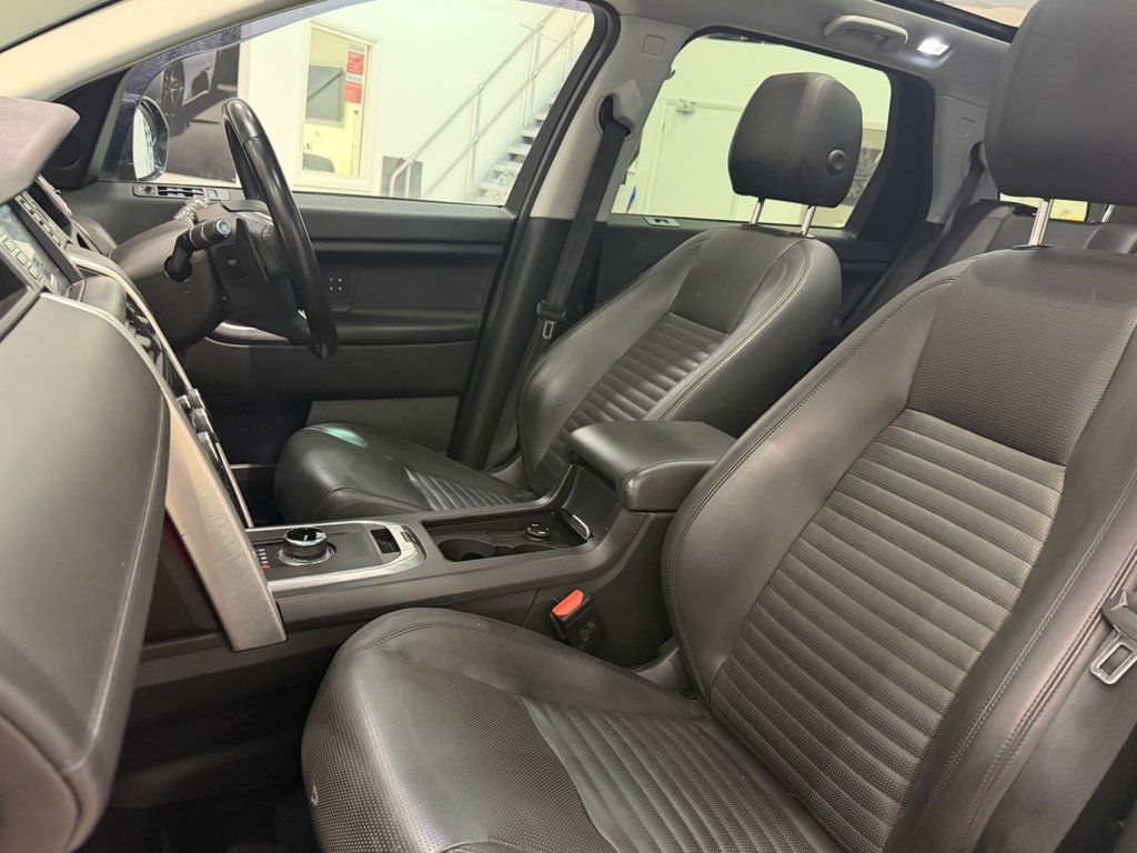 USED 2017 17 LAND ROVER DISCOVERY SPORT 2.0 TD4 HSE Luxury SUV 5dr Diesel Auto 4WD Euro 6 (s/s) (180 ps) 