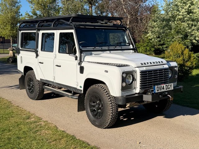 View our LAND ROVER DEFENDER