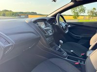 USED 2017 17 FORD FOCUS 1.0T EcoBoost ST-Line Euro 6 (s/s) 5dr CamBelt Replaced / 2 Keys