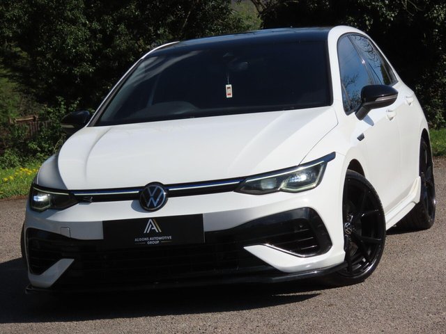 View our VOLKSWAGEN GOLF