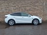USED 2022 22 TESLA MODEL Y (Dual Motor) Long Range SUV 5dr Electric Auto 4WDE (384 bhp) 1 OWNER | SUNROOF | SAT NAV |
