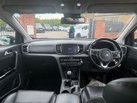 USED 2017 66 KIA SPORTAGE 1.7 CRDi 3 SUV 5dr Diesel Manual Euro 6 (s/s) (114 bhp) FULL SERVICE HISTORY