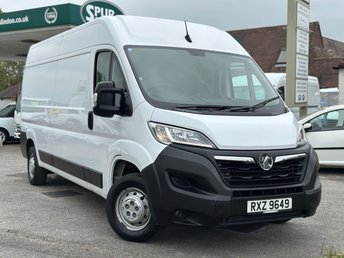 View our Vauxhall Movano