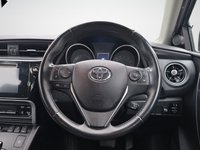 USED 2016 16 TOYOTA AURIS 1.8 VVT-h Business Edition Hatchback 5dr Petrol Hybrid CVT Euro 6 (s/s) (136 ps) 