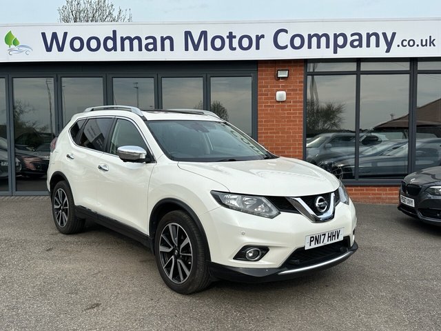 View our NISSAN X-TRAIL