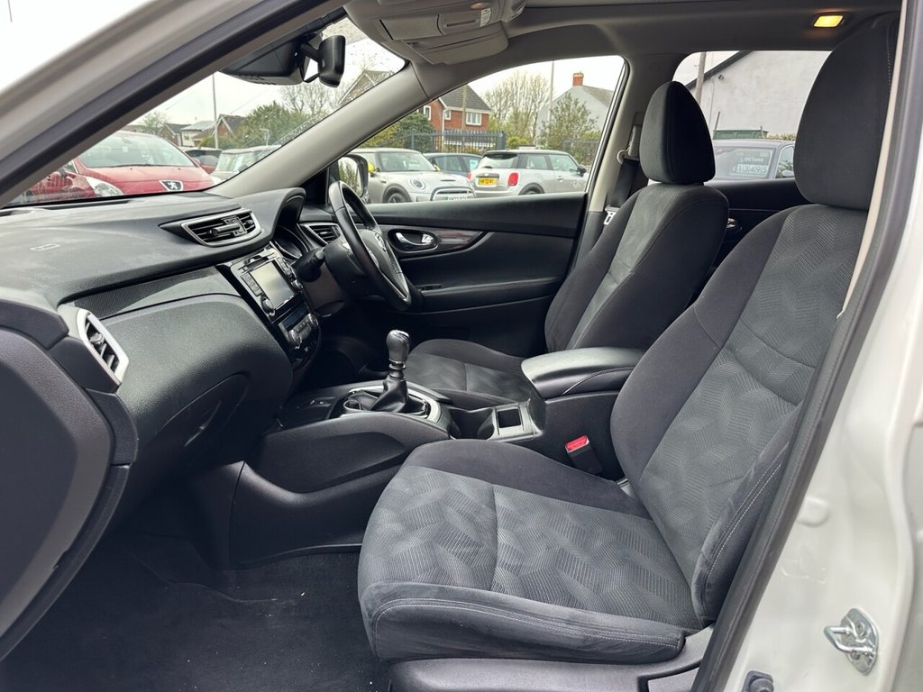 USED 2017 17 NISSAN X-TRAIL 1.6 DIG-T N-Vision SUV 5dr Petrol Manual Euro 6 (s/s) (163 ps) Panoramic Roof Reverse Cam Ex Cond