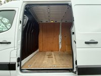 USED 2022 72 RENAULT MASTER 2.3 dCi 35 Business+ Panel Van 4dr Diesel Manual FWD MWB Medium Roof Euro 6 (135 ps) 