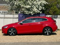 USED 2018 68 VOLVO V40 2.0 T3 GPF R-Design Nav Plus Hatchback 5dr Petrol Manual Euro 6 (s/s) (152 ps) 