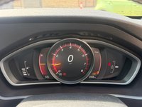 USED 2018 68 VOLVO V40 2.0 T3 GPF R-Design Nav Plus Hatchback 5dr Petrol Manual Euro 6 (s/s) (152 ps) 
