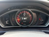 USED 2018 68 VOLVO V40 2.0 T3 GPF R-Design Nav Plus Hatchback 5dr Petrol Manual Euro 6 (s/s) (152 ps) 