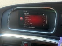 USED 2018 68 VOLVO V40 2.0 T3 GPF R-Design Nav Plus Hatchback 5dr Petrol Manual Euro 6 (s/s) (152 ps) 