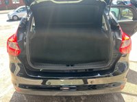 USED 2014 63 FORD FOCUS 1.6 Zetec Hatchback 5dr Petrol Powershift Euro 5 (125 ps) 