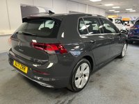 USED 2022 71 VOLKSWAGEN GOLF 1.5 eTSI MHEV Style Hatchback 5dr Petrol Hybrid DSG Euro 6 (s/s) (150 ps) + 1 OWNER + FULL SERVICE HISTORY + 6 MONTHS WARRANTY + MIN 6 MONTHS MOT + SATNAV + APP CONNECT +