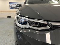 USED 2022 71 VOLKSWAGEN GOLF 1.5 eTSI MHEV Style Hatchback 5dr Petrol Hybrid DSG Euro 6 (s/s) (150 ps) + 1 OWNER + FULL SERVICE HISTORY + 6 MONTHS WARRANTY + MIN 6 MONTHS MOT + SATNAV + APP CONNECT +