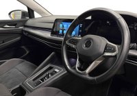 USED 2022 71 VOLKSWAGEN GOLF 1.5 eTSI MHEV Style Hatchback 5dr Petrol Hybrid DSG Euro 6 (s/s) (150 ps) + 1 OWNER + FULL SERVICE HISTORY + 6 MONTHS WARRANTY + MIN 6 MONTHS MOT + SATNAV + APP CONNECT +