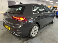USED 2022 71 VOLKSWAGEN GOLF 1.5 eTSI MHEV Style Hatchback 5dr Petrol Hybrid DSG Euro 6 (s/s) (150 ps) FULL SERVICE HISTORY + 6 MONTHS WARRANTY + MIN 6 MONTHS MOT + SATNAV + APP CONNECT +