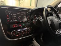 USED 2018 18 MITSUBISHI OUTLANDER 2.2 DI-D 4 SUV 5dr Diesel Manual 4WD Euro 6 (s/s) (147 ps) 