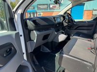 USED 2020 69 VAUXHALL VIVARO 1.5 Turbo D 2900 Dynamic Panel Van 6dr Diesel Manual L2 H1 Euro 6 (s/s) (100 ps) 2020 (69 Reg) Vauxhall Vivaro 2900 LWB One Owner & Full Service History