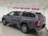 USED 2020 20 TOYOTA HI-LUX 2.4 D-4D Invincible X Pickup Double Cab 4dr Diesel Manual 4WD Euro 6 (s/s) (TSS) (150 ps) 