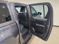 USED 2020 20 TOYOTA HI-LUX 2.4 D-4D Invincible X Pickup Double Cab 4dr Diesel Manual 4WD Euro 6 (s/s) (TSS) (150 ps) 