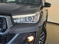 USED 2020 20 TOYOTA HI-LUX 2.4 D-4D Invincible X Pickup Double Cab 4dr Diesel Manual 4WD Euro 6 (s/s) (TSS) (150 ps) 