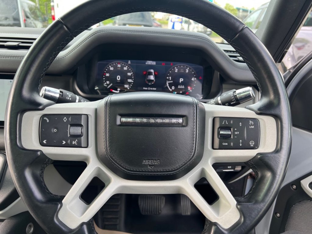 USED 2021 21 LAND ROVER DEFENDER 3.0 D300 MHEV X-Dynamic HSE SUV 5dr Diesel Auto 4WD Euro 6 (s/s) (300 ps) BRAND NEW 22" WHEELS & TYRES!