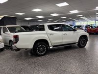 USED 2021 70 MITSUBISHI L200 2.2 DI-D DC Barbarian X Pickup Double Cab 4dr Diesel Auto 4WD Euro 6 (s/s) (150 ps) 