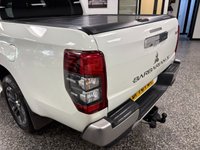 USED 2021 70 MITSUBISHI L200 2.2 DI-D DC Barbarian X Pickup Double Cab 4dr Diesel Auto 4WD Euro 6 (s/s) (150 ps) 