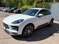 USED 2020 70 PORSCHE MACAN 2.0T SUV 5dr Petrol PDK 4WD Euro 6 (s/s) (245 ps) SATELLITE NAVIGATION/DAB RADIO