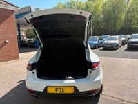 USED 2020 70 PORSCHE MACAN 2.0T SUV 5dr Petrol PDK 4WD Euro 6 (s/s) (245 ps) SATELLITE NAVIGATION/DAB RADIO