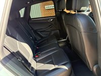 USED 2020 70 PORSCHE MACAN 2.0T SUV 5dr Petrol PDK 4WD Euro 6 (s/s) (245 ps) SATELLITE NAVIGATION/DAB RADIO