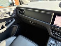 USED 2020 70 PORSCHE MACAN 2.0T SUV 5dr Petrol PDK 4WD Euro 6 (s/s) (245 ps) SATELLITE NAVIGATION/DAB RADIO