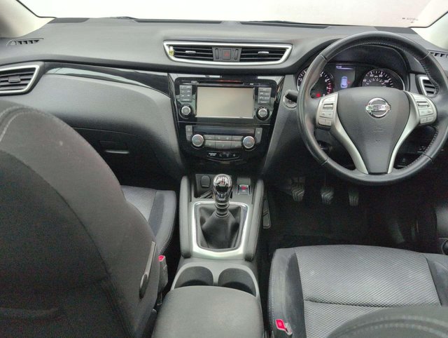 USED 2016 16 NISSAN QASHQAI 1.2 Qashqai N-Connecta DiG-T 5dr CLICK+COLLECT / HOME DELIVERY