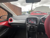 USED 2020 20 TOYOTA AYGO 1.0 VVT-i x-play Hatchback 5dr Petrol Manual Euro 6 (71 ps) 