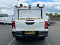 USED 2017 67 TOYOTA HI-LUX 2.4 D-4D Active Pickup Double Cab 4dr Diesel Manual 4WD Euro 6 NO VAT NO VAT (3.5t) (150 ps) *NO VAT* NO VAT* NO VAT*